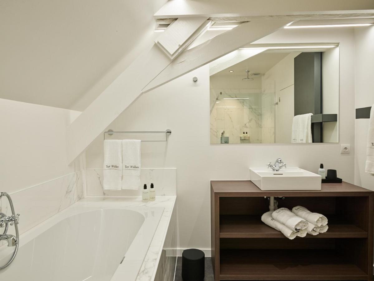 Boutique Hotel Ter Wallen Izegem Kültér fotó