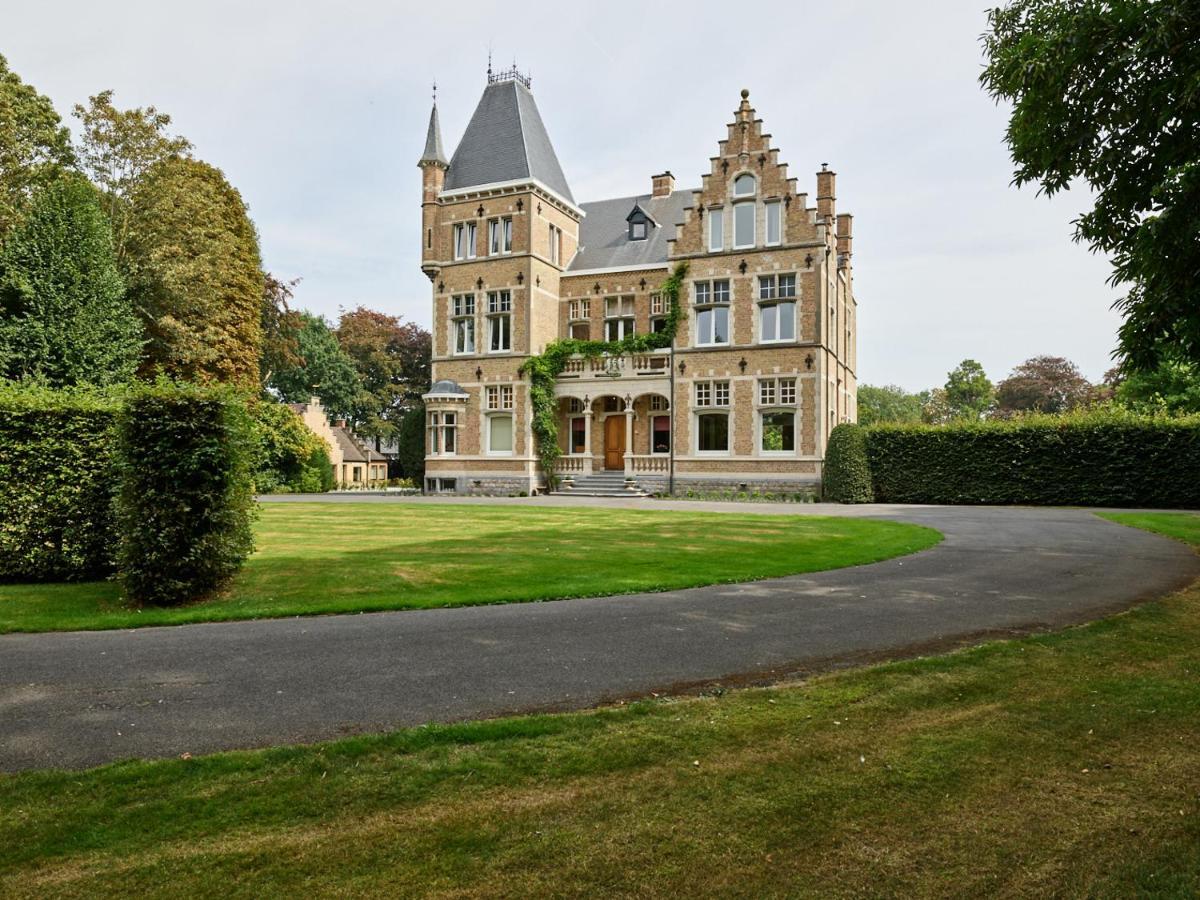 Boutique Hotel Ter Wallen Izegem Kültér fotó