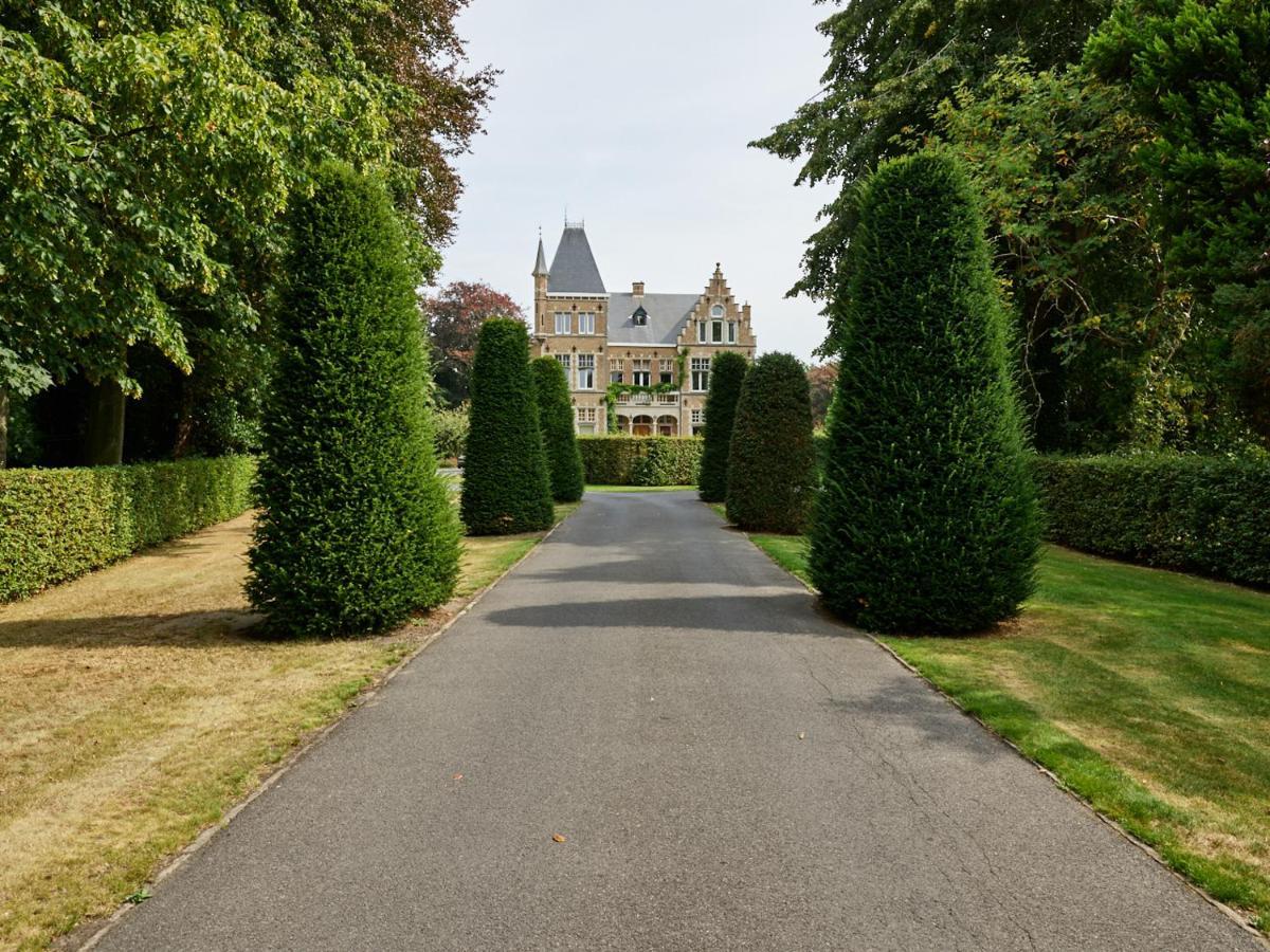 Boutique Hotel Ter Wallen Izegem Kültér fotó